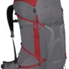 Osprey Eja Pro 55 Dale Grey/Poinsettia Red -Utendørsutstyr z0m1sulvzauszhdjil7a
